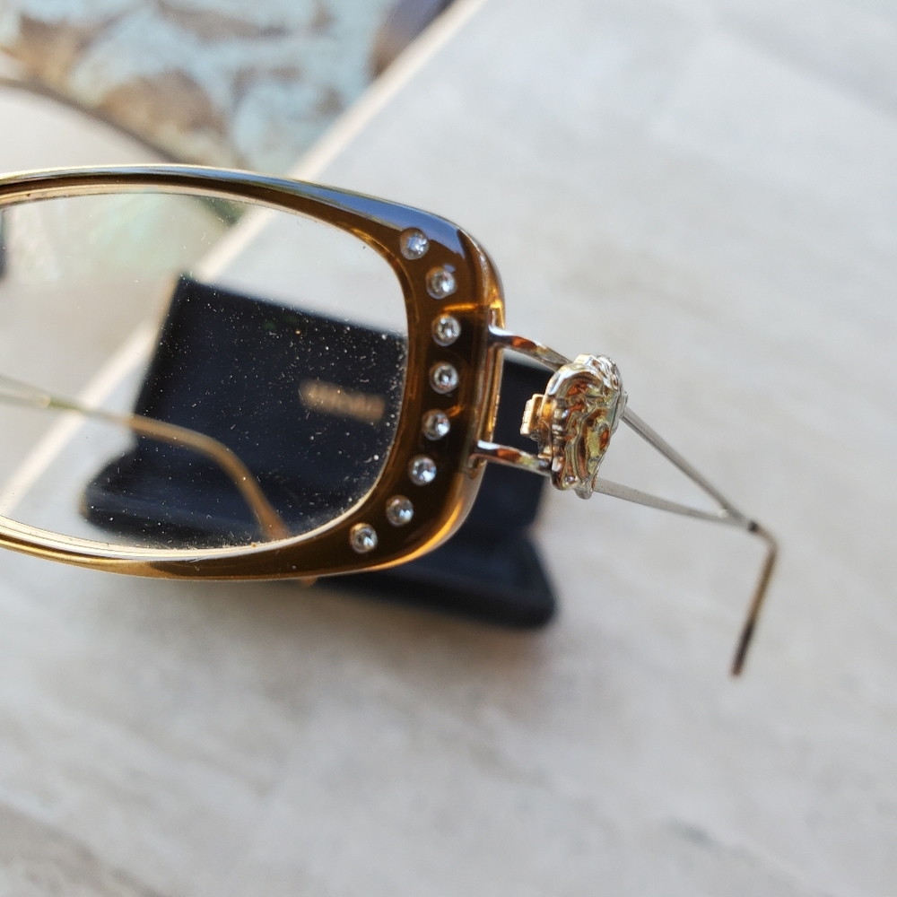 Versace Eyeglasses - Picture 5 of 7